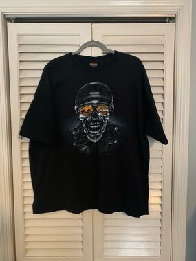 Harley-Davidson Black Skull Rider Tee with Amber Lens Detail